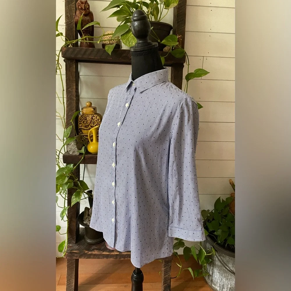 Land’s End Pin Stripe with Polka Dots Button Down Shirt
